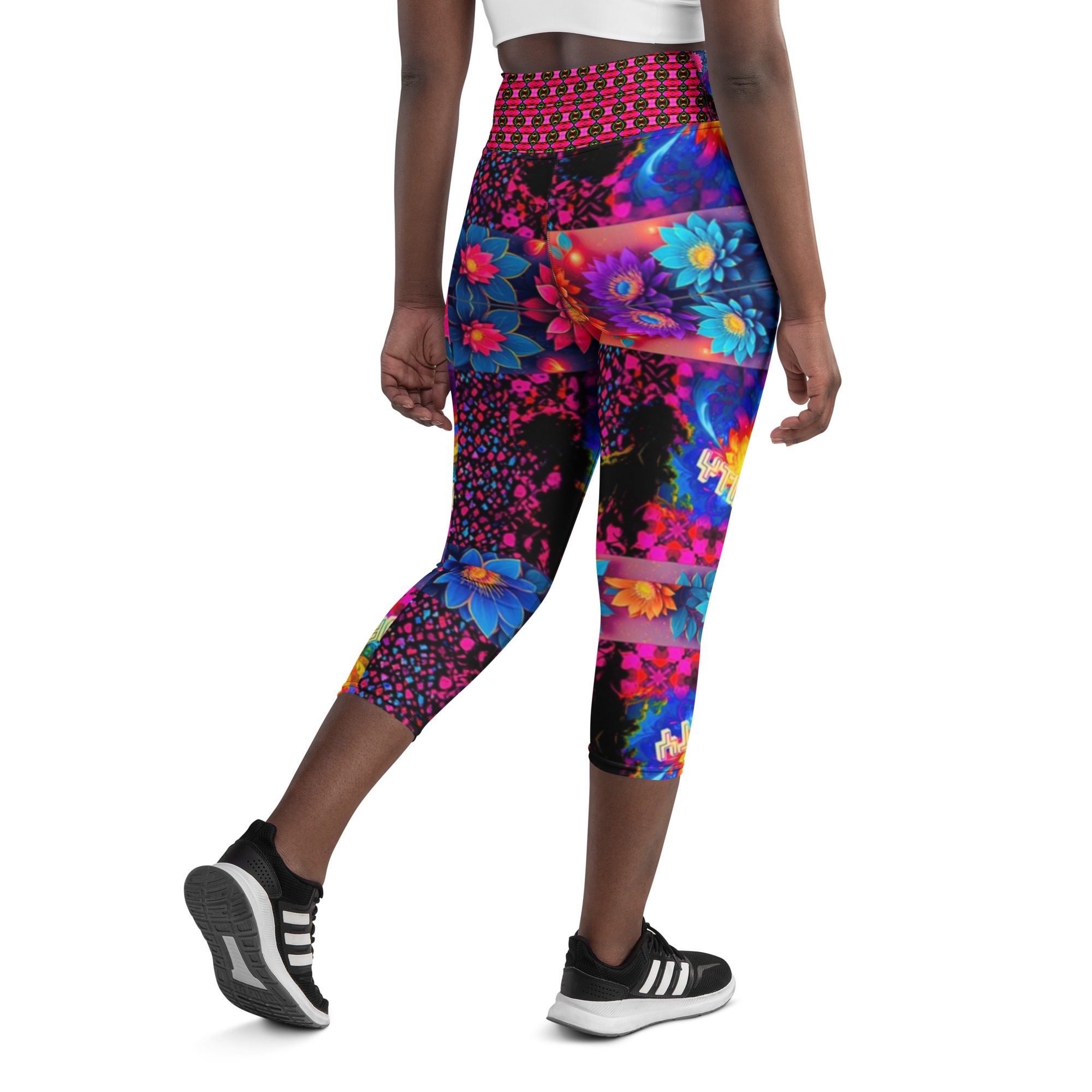 Psychedelic’s Bloomed Supernova Galaxies – Yoga Capri Leggings - Image 2